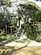湯島聖堂／孔子銅像